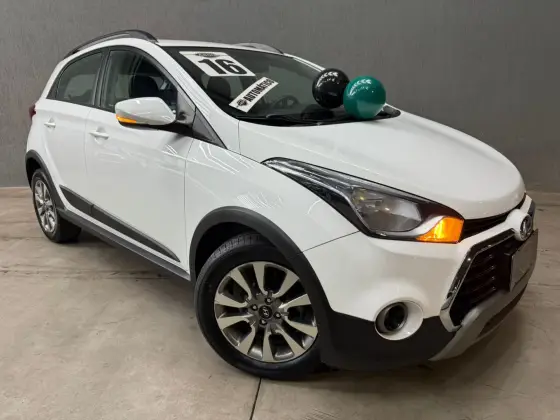 HYUNDAI HB20X 1.6 16V STYLE FLEX 4P AUTOMÁTICO