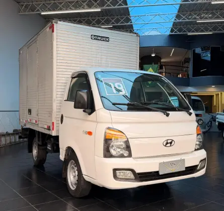 HYUNDAI HR 2.5 LONGO SEM CAÇAMBA 4X2 16V 130CV TURBO INTERCOOLER DIESEL 2P MANUAL