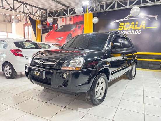 HYUNDAI-TUCSON-2011