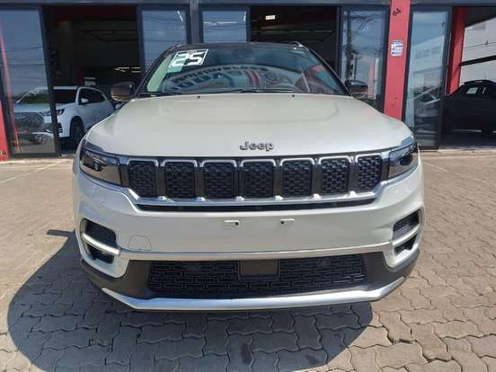 JEEP-COMMANDER-1.3 T270 TURBO FLEX LONGITUDE AT6 JEEP-COMMANDER-2024