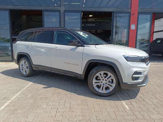 JEEP-COMMANDER-1.3 T270 TURBO FLEX LONGITUDE AT6 JEEP-COMMANDER-2024