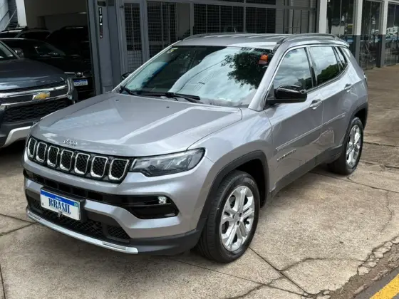 JEEP COMPASS 1.3 T270 TURBO FLEX LONGITUDE AT6