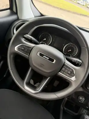 JEEP-RENEGADE-2023