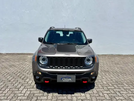 JEEP RENEGADE 2.0 16V TURBO DIESEL TRAILHAWK 4P 4X4 AUTOMÁTICO