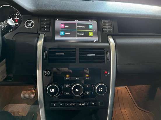 LAND ROVER-DISCOVERY SPORT-2018