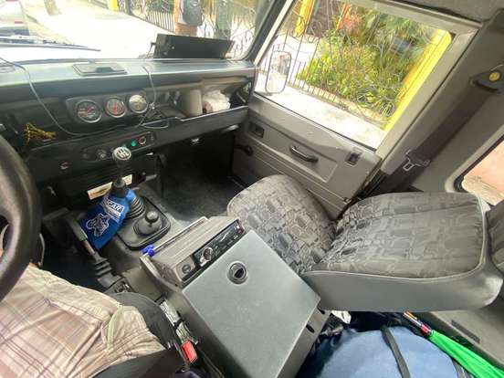 LAND ROVER-DEFENDER-2001