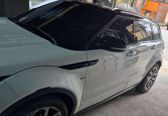 LAND ROVER-RANGE ROVER EVOQUE-2.0 DYNAMIC 4WD 16V GASOLINA 4P AUTOMÁTICO LAND ROVER-RANGE ROVER EVOQUE-2011