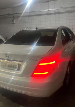 MERCEDES-BENZ-C 180-2011