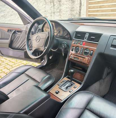 MERCEDES-BENZ-C 280-2.8 ELEGANCE 6 CILINDROS GASOLINA 4P AUTOMÁTICO MERCEDES-BENZ-C 280-1994