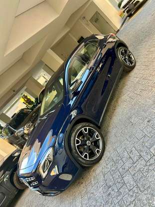 MERCEDES-BENZ-GLA 200-2018