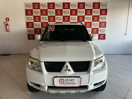 MITSUBISHI PAJERO TR4 2.0 4X4 16V 140CV FLEX 4P AUTOMÁTICO