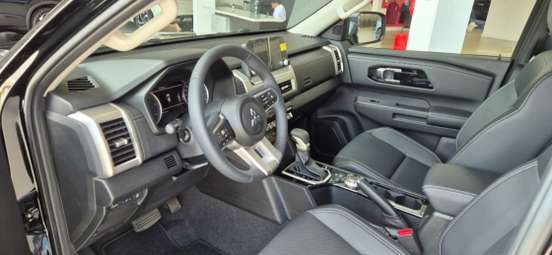 MITSUBISHI-TRITON-2.4 BITURBO DIESEL CD HPE-S 4X4 AUTOMÁTICO MITSUBISHI-TRITON-2025