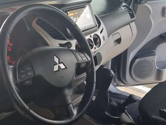 MITSUBISHI-L200 TRITON-3.2 GLX 4X4 CD 16V TURBO INTERCOLER DIESEL 4P MANUAL MITSUBISHI-L200 TRITON-2015