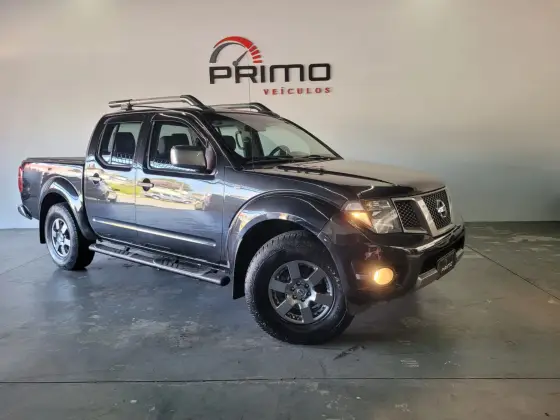 NISSAN FRONTIER 2.5 SV ATTACK 4X4 CD TURBO ELETRONIC DIESEL 4P MANUAL