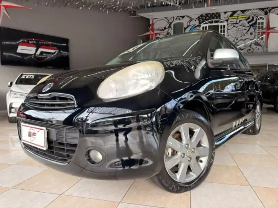 NISSAN MARCH 1.6 SR 16V FLEX 4P MANUAL