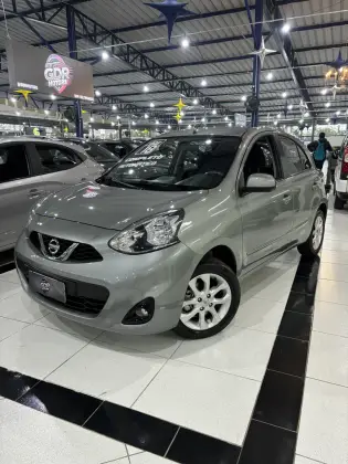 NISSAN MARCH 1.6 SV 16V FLEXSTART 4P XTRONIC