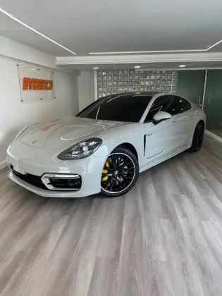 PORSCHE PANAMERA 4.0 V8 E-HYBRID TURBO S PDK