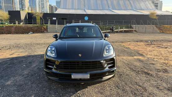 PORSCHE-MACAN-2021