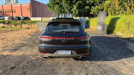 PORSCHE-MACAN-2021