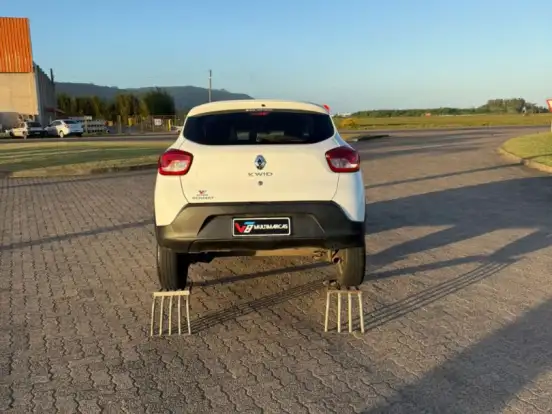 RENAULT-KWID-1.0 12V SCE FLEX INTENSE MANUAL RENAULT-KWID-2020