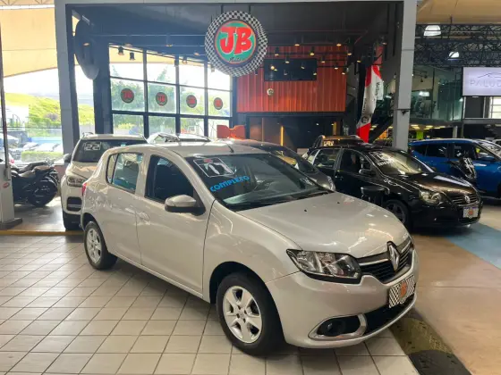 RENAULT SANDERO 1.6 16V SCE FLEX DYNAMIQUE MANUAL