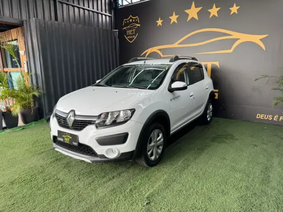 RENAULT SANDERO 1.6 STEPWAY 8V FLEX 4P AUTOMATIZADO