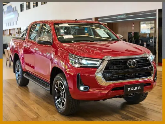 TOYOTA HILUX 2.8 D-4D TURBO DIESEL CD SRX 4X4 AUTOMÁTICO