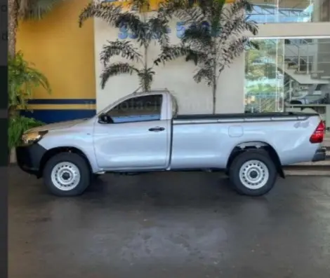 TOYOTA HILUX 2.8 D-4D TURBO DIESEL CS 4X4 AUTOMÁTICO