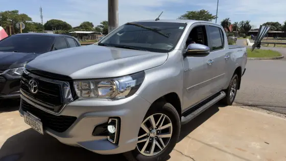TOYOTA HILUX 2.8 SRV 4X4 CD 16V DIESEL 4P AUTOMÁTICO
