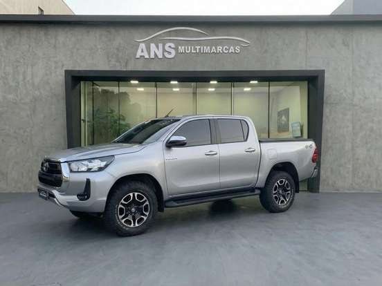 TOYOTA-HILUX-2.8 D-4D TURBO DIESEL CD SRV 4X4 AUTOMÁTICO TOYOTA-HILUX-2021