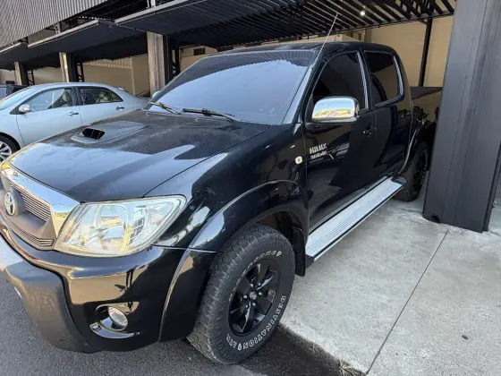 TOYOTA HILUX 3.0 SRV 4X4 CD 16V TURBO INTERCOOLER DIESEL 4P AUTOMÁTICO