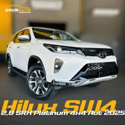 TOYOTA HILUX SW4 2.8 D-4D TURBO DIESEL SRX PLATINUM 7L 4X4 AUTOMÁTICO