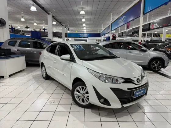 TOYOTA YARIS 1.5 16V FLEX SEDAN XL MULTIDRIVE