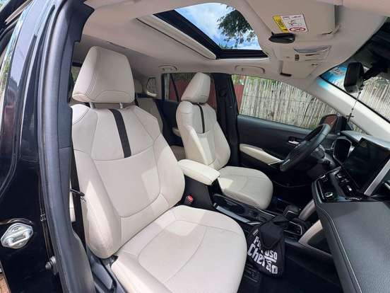 TOYOTA-COROLLA CROSS-2024