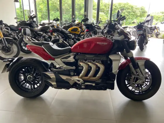 TRIUMPH ROCKET III R 