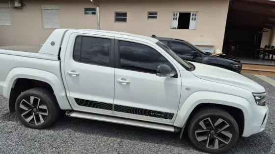 VOLKSWAGEN AMAROK 3.0 V6 TDI DIESEL EXTREME CD 4MOTION AUTOMÁTICO