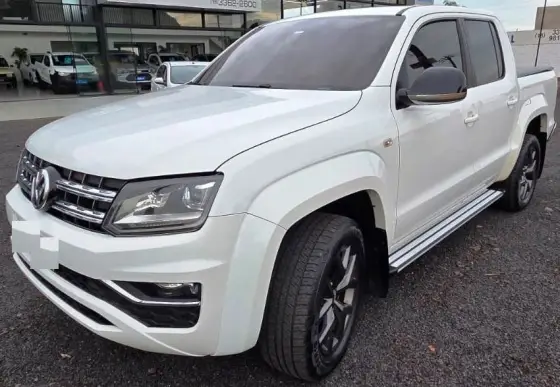 VOLKSWAGEN AMAROK 3.0 V6 TDI DIESEL HIGHLINE CD 4MOTION AUTOMÁTICO
