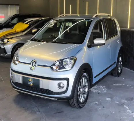 VOLKSWAGEN CROSS UP 1.0 MPI 12V FLEX 4P MANUAL