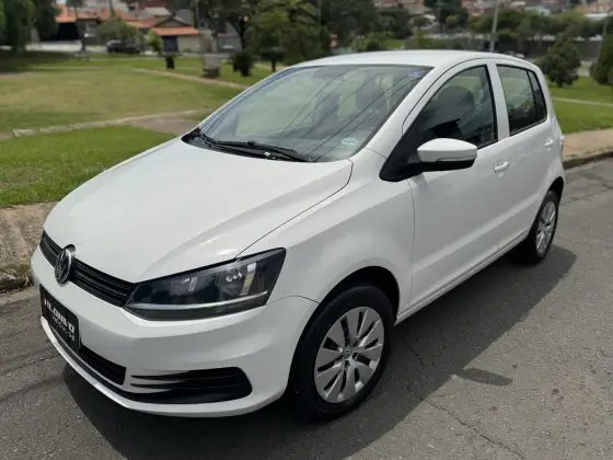 VOLKSWAGEN FOX 1.0 MPI TRENDLINE 12V FLEX 4P MANUAL