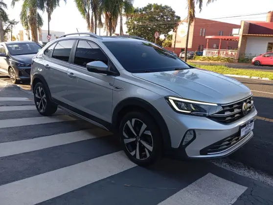VOLKSWAGEN NIVUS 1.0 200 TSI TOTAL FLEX HIGHLINE AUTOMÁTICO