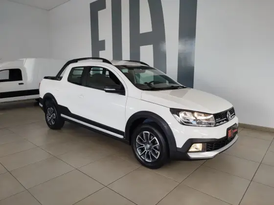 VOLKSWAGEN SAVEIRO 1.6 CROSS CD 16V FLEX 2P MANUAL