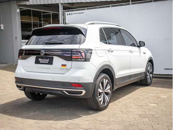 VOLKSWAGEN-T-CROSS-1.4 250 TSI TOTAL FLEX HIGHLINE AUTOMÁTICO VOLKSWAGEN-T-CROSS-2023