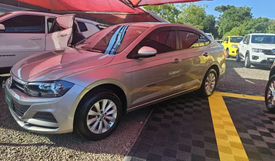 VOLKSWAGEN VIRTUS 1.6 MSI TOTAL FLEX AUTOMÁTICO