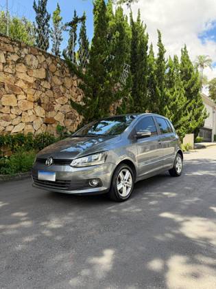 VOLKSWAGEN FOX 1.6 MSI HIGHLINE 16V FLEX 4P AUTOMATIZADO
