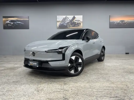 VOLVO EX30 51 KW ELÉTRICO CORE