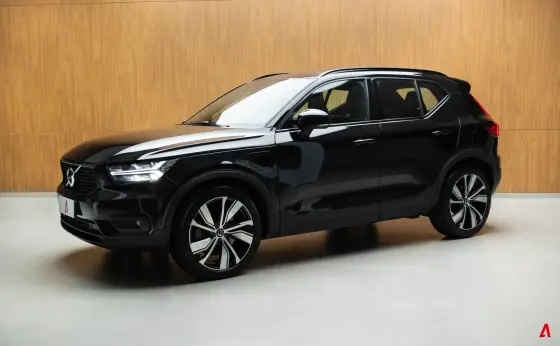 VOLVO XC40 1.5 T5 RECHARGE R-DESIGN GEARTRONIC