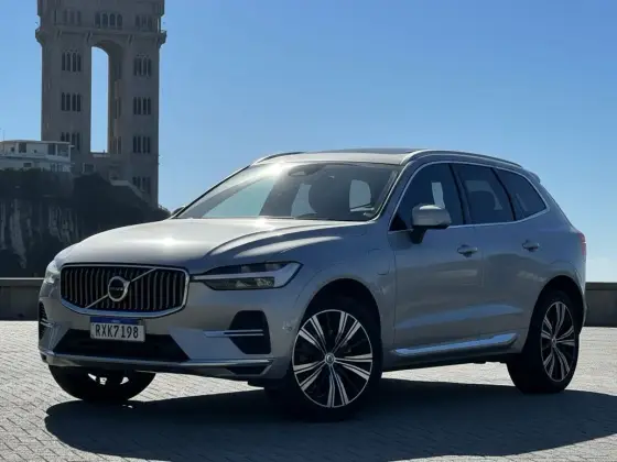 VOLVO XC60 2.0 T8 HYBRID INSCRIPTION AWD GEARTRONIC