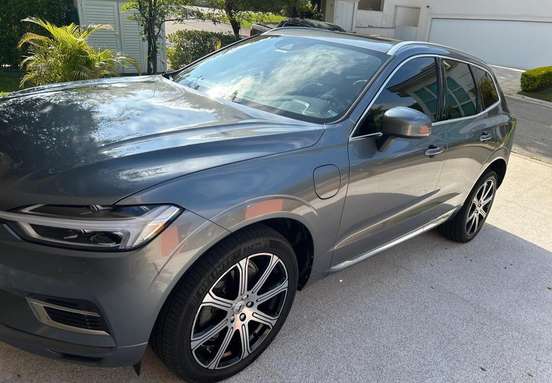VOLVO-XC60-2019