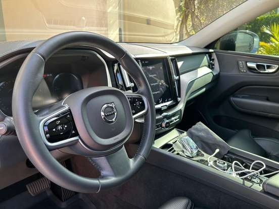 VOLVO-XC60-2.0 T8 HYBRID INSCRIPTION AWD GEARTRONIC VOLVO-XC60-2019