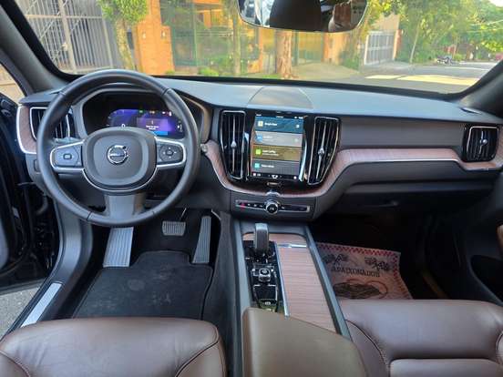VOLVO-XC60-2.0 T8 RECHARGE PLUS AWD GEARTRONIC VOLVO-XC60-2023